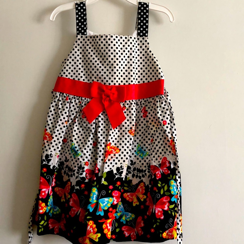 Black and white dress